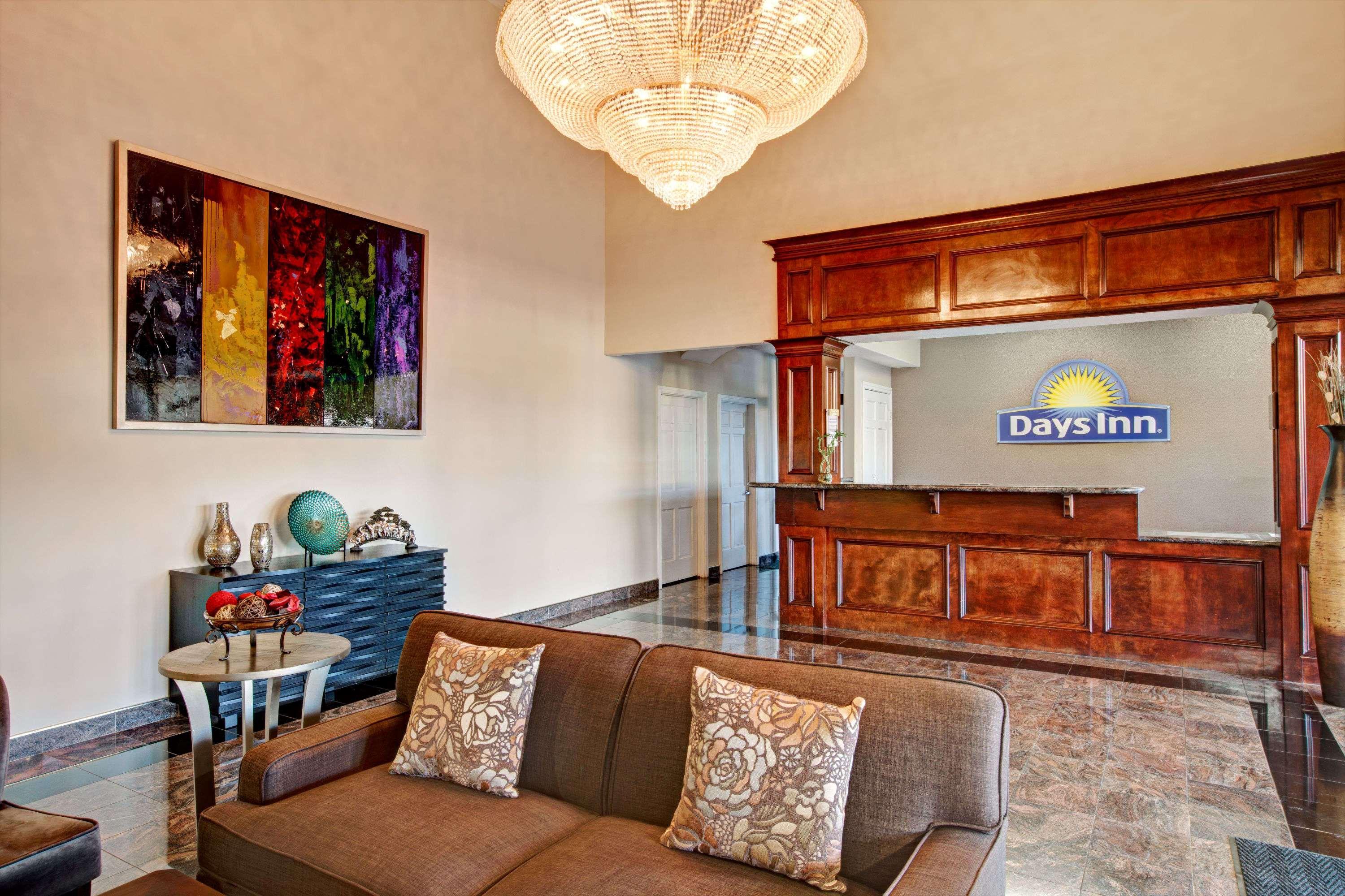 Days Inn & Suites By Wyndham Houston North - ספרינג מראה חיצוני תמונה